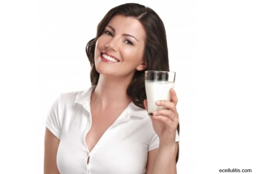 milk benefits - wrinkles