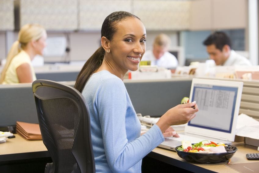 8 Proven Ways To Eat Healthy At Work