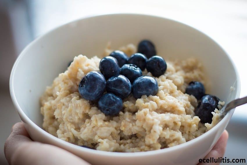 Oatmeal - Top 20 Foods For Memory, Concentration And Energy
